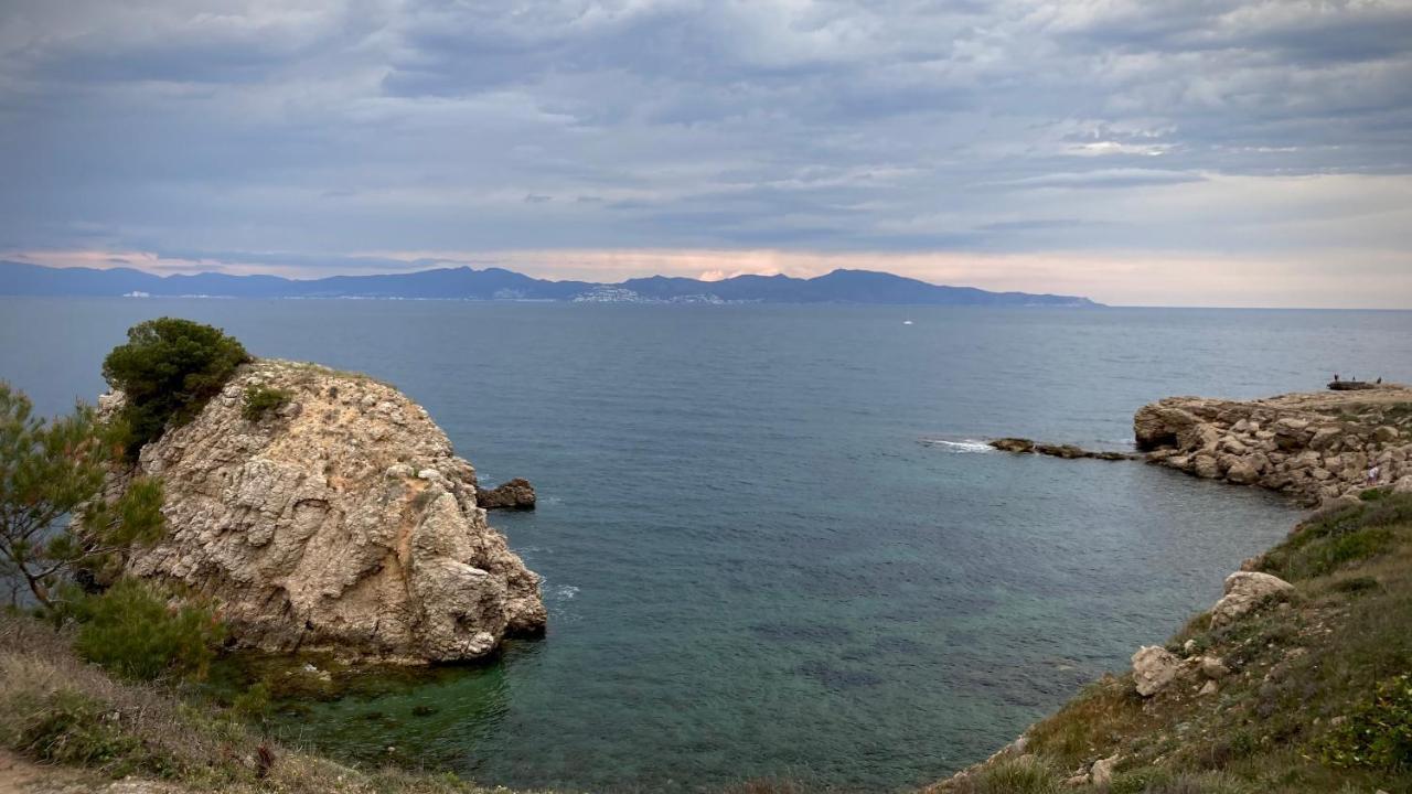 Apartamento L' Escala Extérieur photo