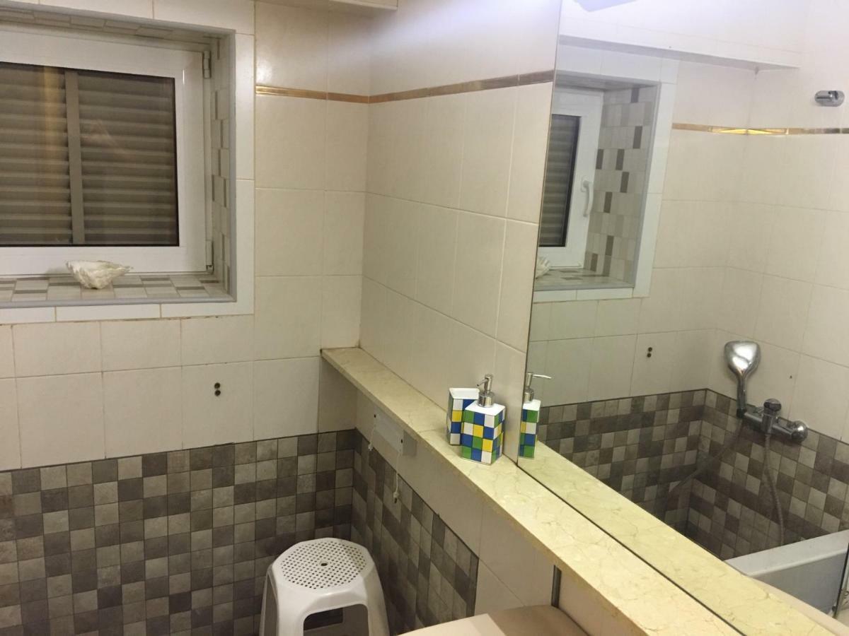 Apartamento L' Escala Extérieur photo